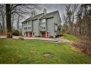 6 Meadow Estates Dr, Townsend, MA 01474 exterior