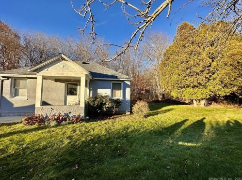 416 Hampton Rd, North Windham, CT 06235 exterior