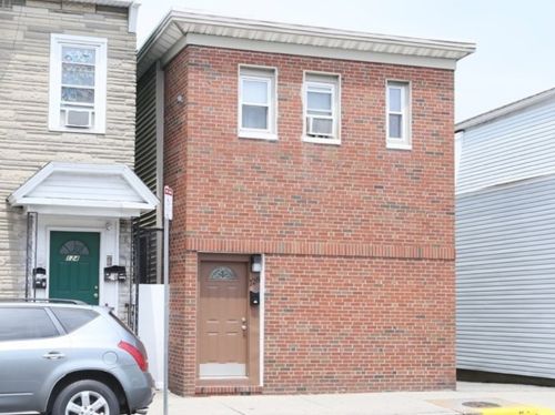 128 Bennington St, Roxbury-Xing, MA 02128 exterior