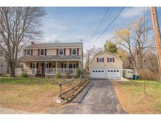 24 Lynn St, Colchester, CT 06415 exterior