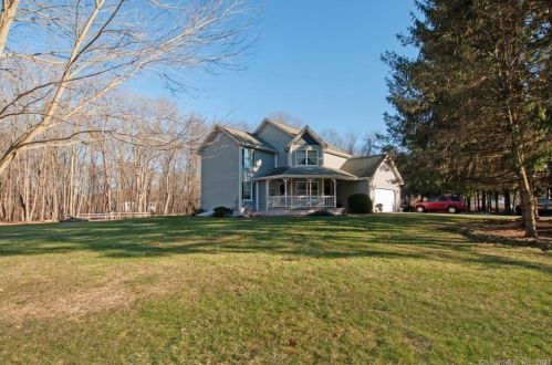 330 Clubhouse Rd, Exeter, CT 06249 exterior