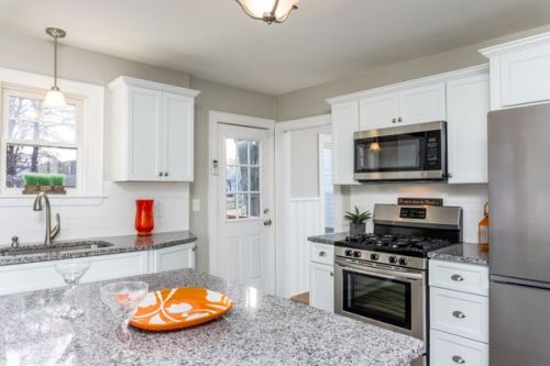 1635 Carew St, Springfield, MA 01104 exterior