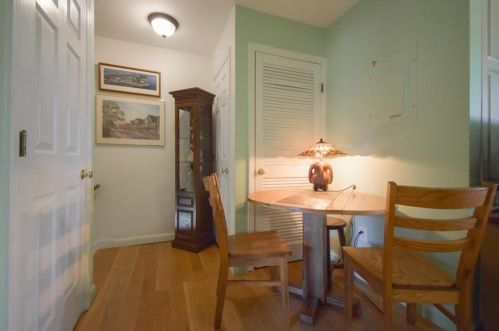 18 Chapel St, Newport, RI 02840 exterior