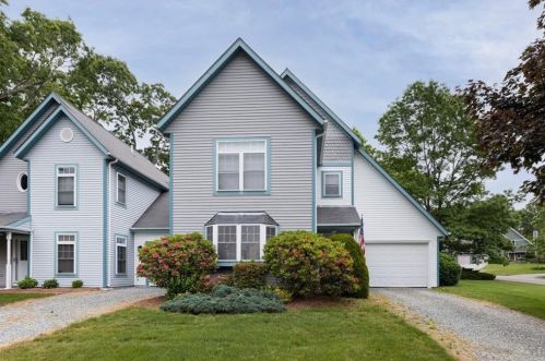 1 Seawinds Ter, Westerly, RI 02891 exterior