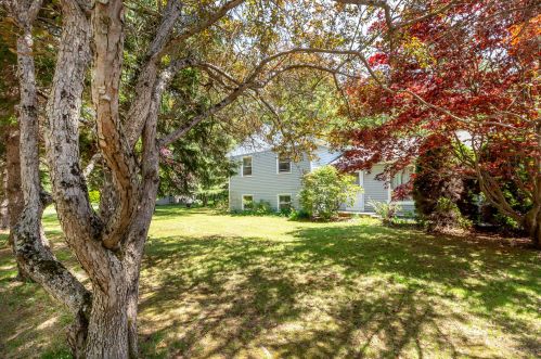21 Maquoit Rd, Brunswick, ME 04011 exterior