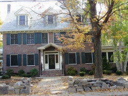 224 Chestnut St, Newton, MA 02465 exterior