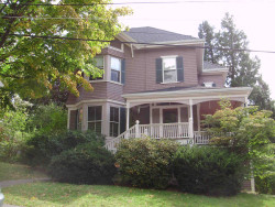 16 Regent St, Newton, MA 02465 exterior