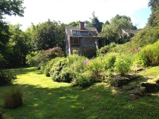 35 Kent Rd, Warren, CT 06754 exterior