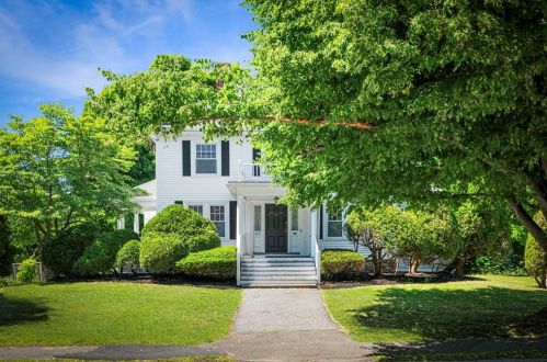 65 Conant St, Beverly, MA 01915 exterior