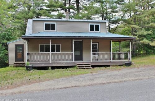 4 Holt Hill Rd, Dixfield, ME 04224 exterior