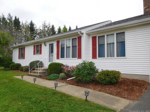 2 Somers Rd, Enfield, CT 06082 exterior
