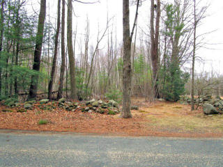 36 Old Hardwick Rd, Petersham, MA 01366 exterior