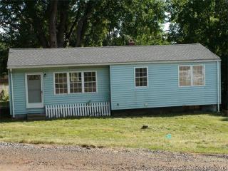 43 Charter Rd, Ellington, CT 06029 exterior