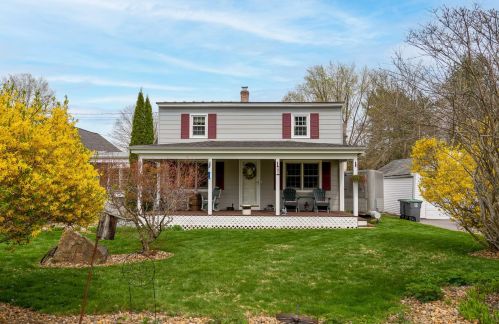 11 Hillcrest Ave, Pembroke, NH 03275 exterior
