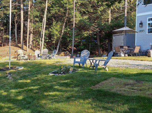 108 Cove Rd, Washington, NH 03280 exterior