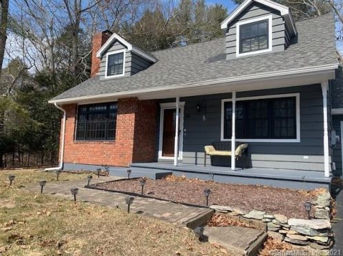 34 Laurel Dr, Killingly, CT 06241 exterior