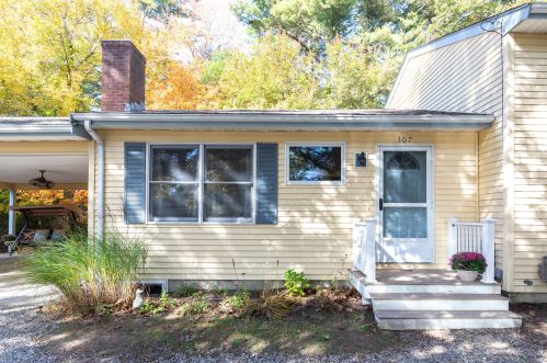 307 Marion Rd, Wareham, MA 02571 exterior