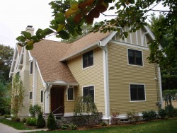 90 Fairlee Rd, Newton, MA 02468 exterior