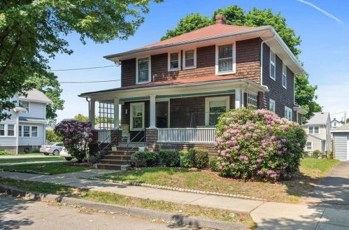 18 Dunbarton Rd, Quincy, MA 02170 exterior