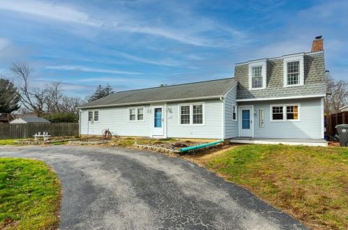 48 Breezy Lake Dr, Coventry, RI 02816 exterior