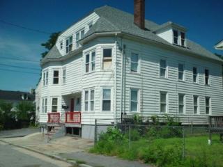 33 Redwing St, Providence, RI 02907 exterior