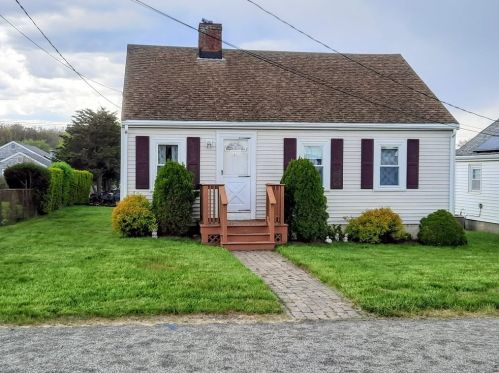 11 Everson Rd, Marshfield, MA 02050 exterior