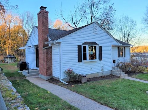 20 Brightwood Rd, Bristol, CT 06010 exterior