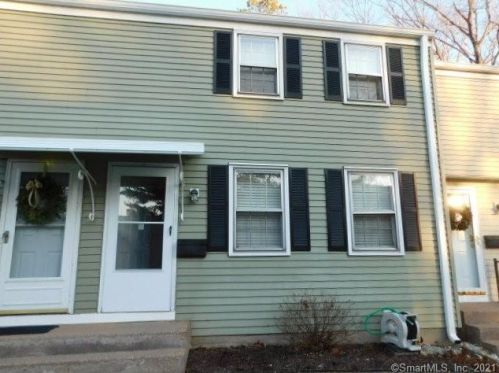 42 Gayfeather Ln, Glastonbury, CT 06033 exterior