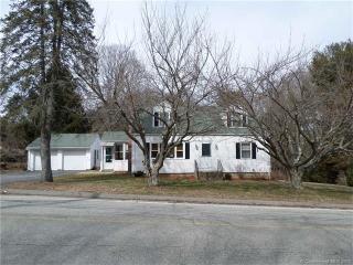 39 Sharp Hill Rd, Uncasville, CT 06382 exterior