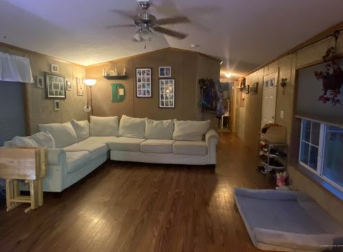 7 Leisure Park, Milford, ME 04461 exterior