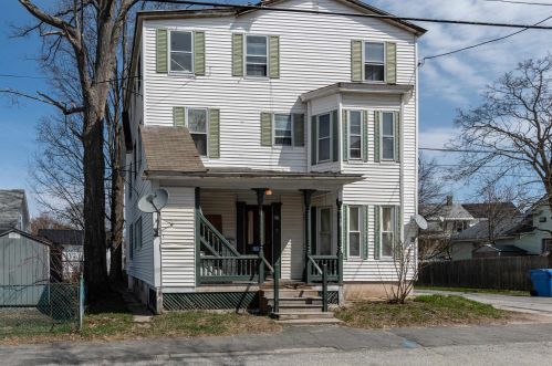 27 School St, Unity, NH 03773 exterior