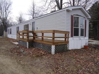 21 Windy Rd, Tilton, NH 03276 exterior
