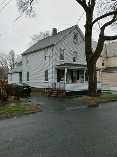 6 William St, Westfield, MA 01085 exterior
