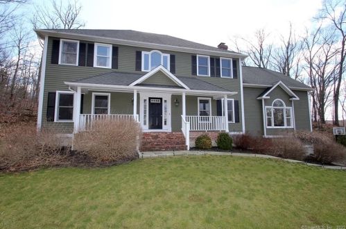 86 Blanket Meadow Rd, Upper Stepney, CT 06468 exterior