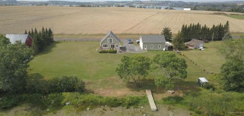 246 Island Rd, Saint-Agatha, ME 04772 exterior