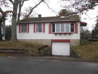 12 Ocean Ave, Halifax, MA 02338 exterior