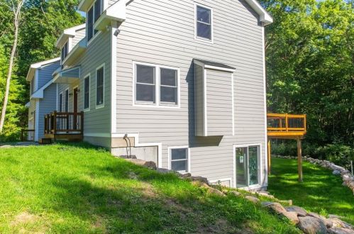 40 Henry Brown Rd, West Greenwich, RI 02817 exterior