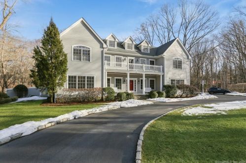 128 Indian Waters Dr, New-Canaan, CT 06840 exterior