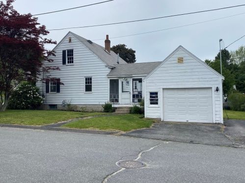 390 Mill St, Worcester, MA 01602 exterior