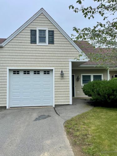 71 Dockside Ln, Belfast, ME 04915 exterior