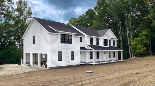 24 Hunting Ridge Rd, Brookfield Center, CT 06804 exterior