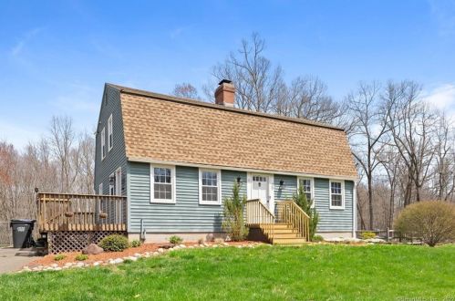 27 Winkler Rd, East-Windsor, CT 06088 exterior