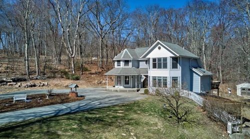 21 Baker Rd, Chester, CT 06412 exterior