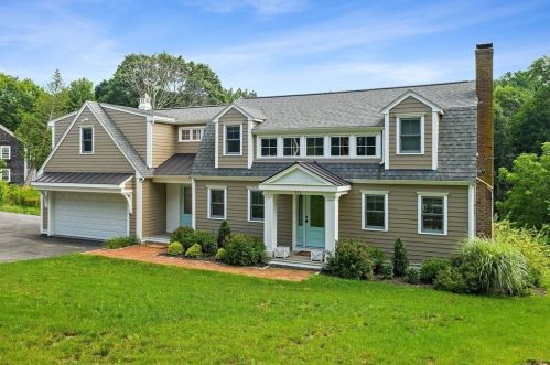 131 Prospect St, Marshfield, MA 02050 exterior