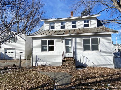 5 Garand St, Winslow, ME 04901 exterior