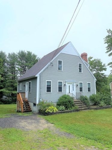 14 Iriquois Dr, Ashburnham, MA 01430 exterior