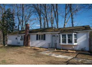 6 Old Chester Rd, Huntington, MA 01050 exterior