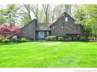 2 Sunny Heights Rd, Granby, CT 06035 exterior