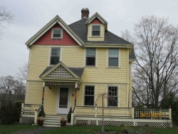 5 Jenison St, Newton, MA 02460 exterior