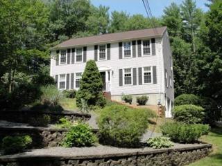 54 Golden Meadow Rd, Hampstead, NH 03841 exterior